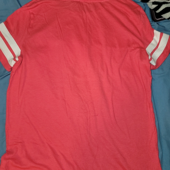 Pink tshirt - Picture 4 of 4